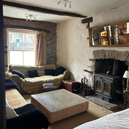 Appartamento Half Moon House Hay-On-Wye Esterno foto